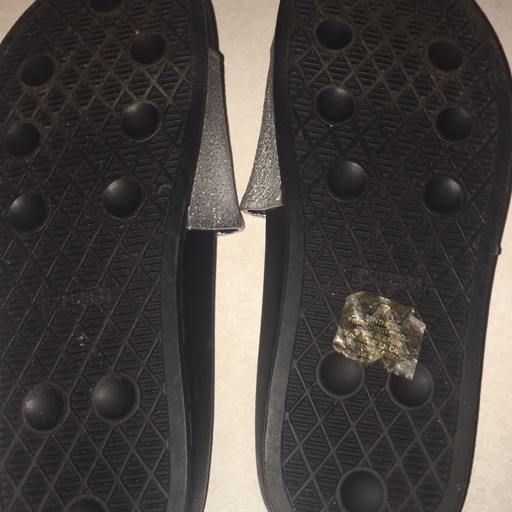 Express slides - Picture 5 of 5